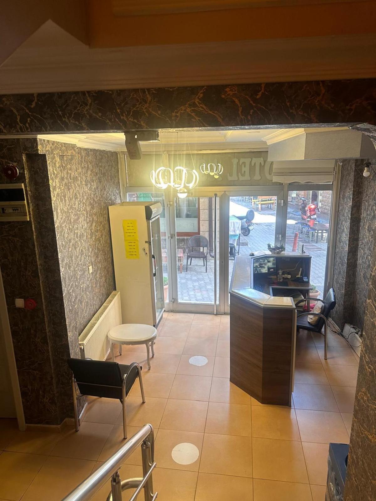Asya Hotel Коня Екстериор снимка